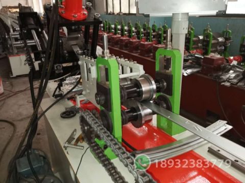 car-window-lifter-rail-roll-forming-machine